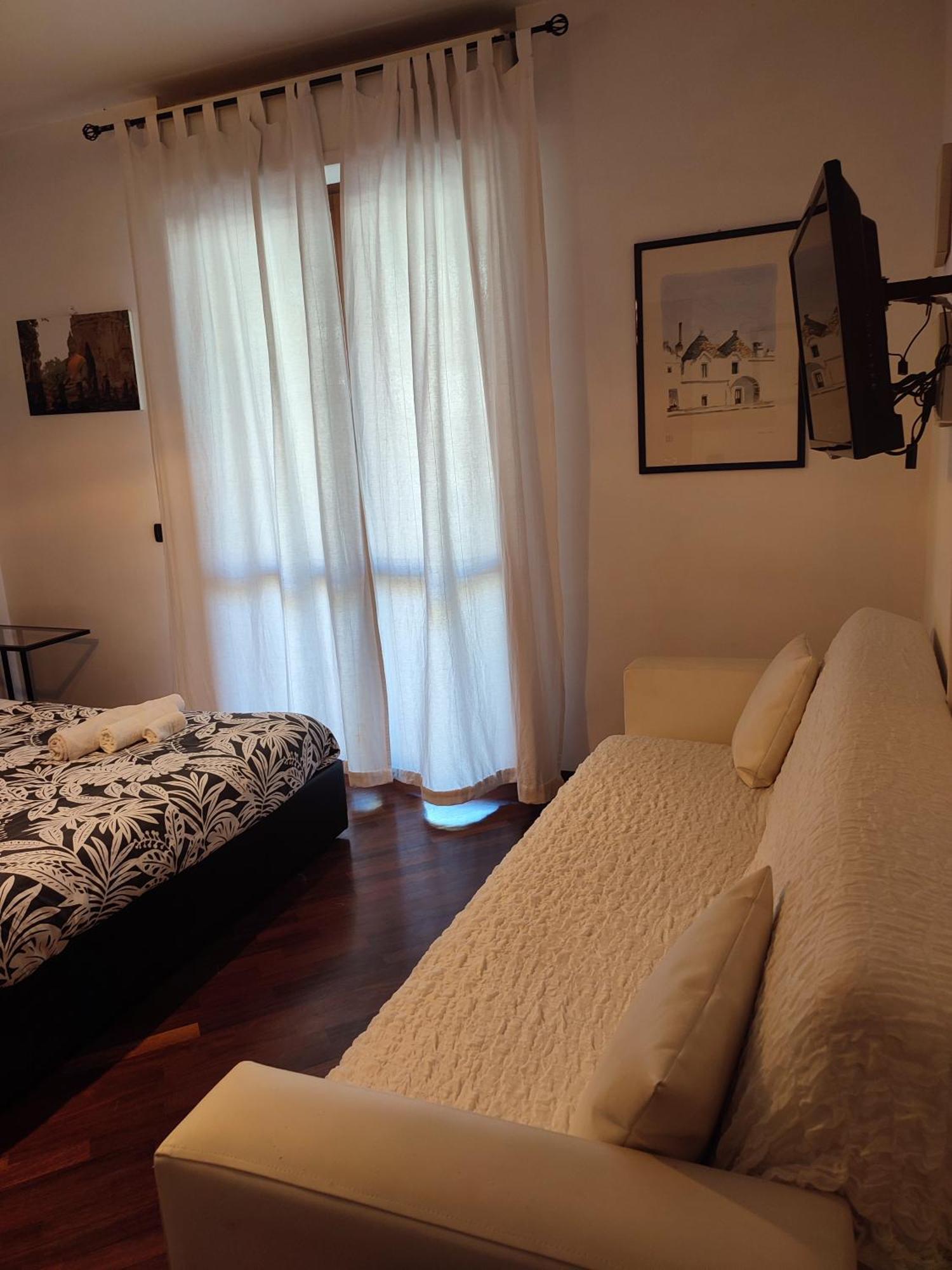 Leonardo Rome Holidays Fiumicino Extérieur photo