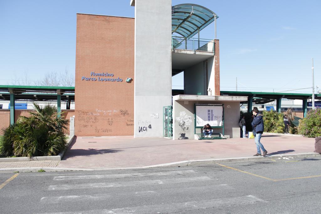 Leonardo Rome Holidays Fiumicino Extérieur photo
